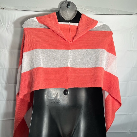 Coral and White Striped Sweater - Picture 5 of 15